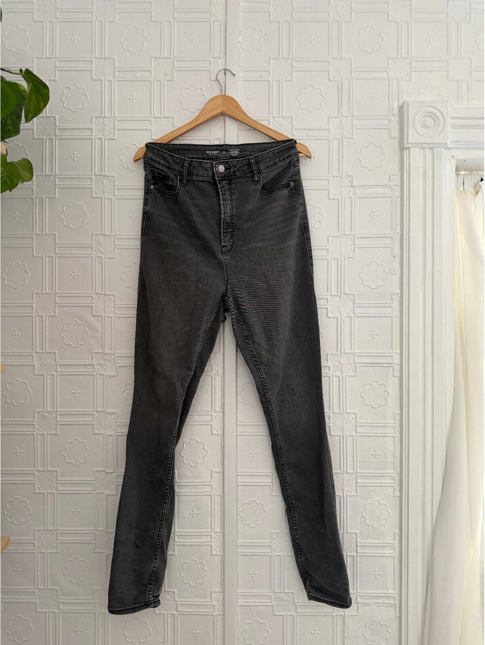 Old Navy Rockstar Super Skinny Jeans Grey High Rise 14 Tall 360 Stretch